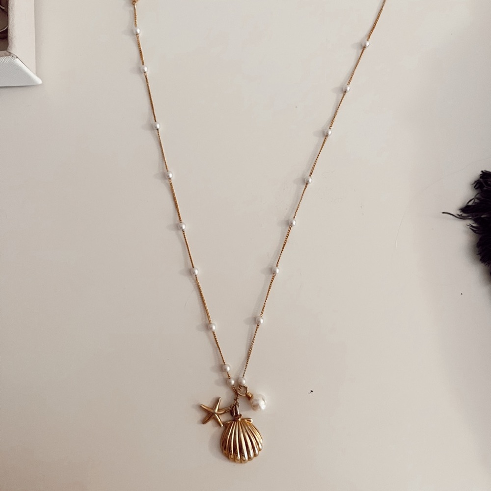 Evry Jewels Necklace